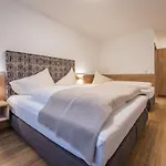 Montec 2 By Interhome