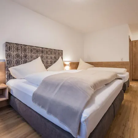 Montec 2 By Interhome